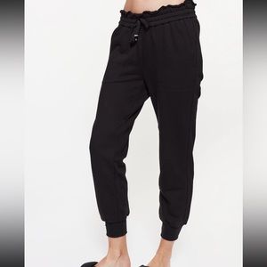 Cami NYC Lynley jogger